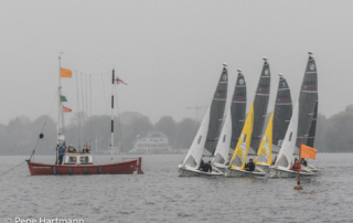 SCR-Segler bei der Meisterschaft der Meister auf der Außenalster in Hamburg